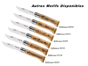 Couteau OPINEL gamme "ANIMALIA 3" N°8 VRI manche chêne décor sanglier